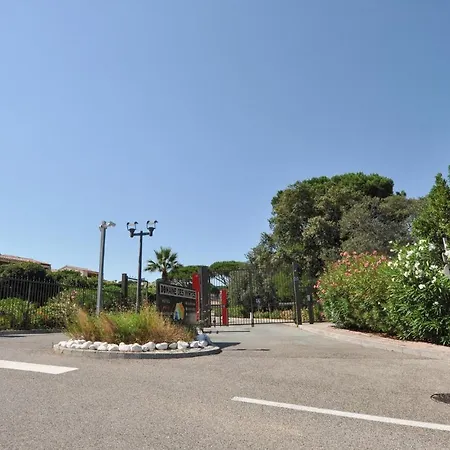 1 Bedroom Front In * Sainte-Maxime